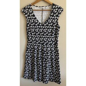 New York & Company Sleeveless Elephant Print Dress Women's Size Medium Pockets